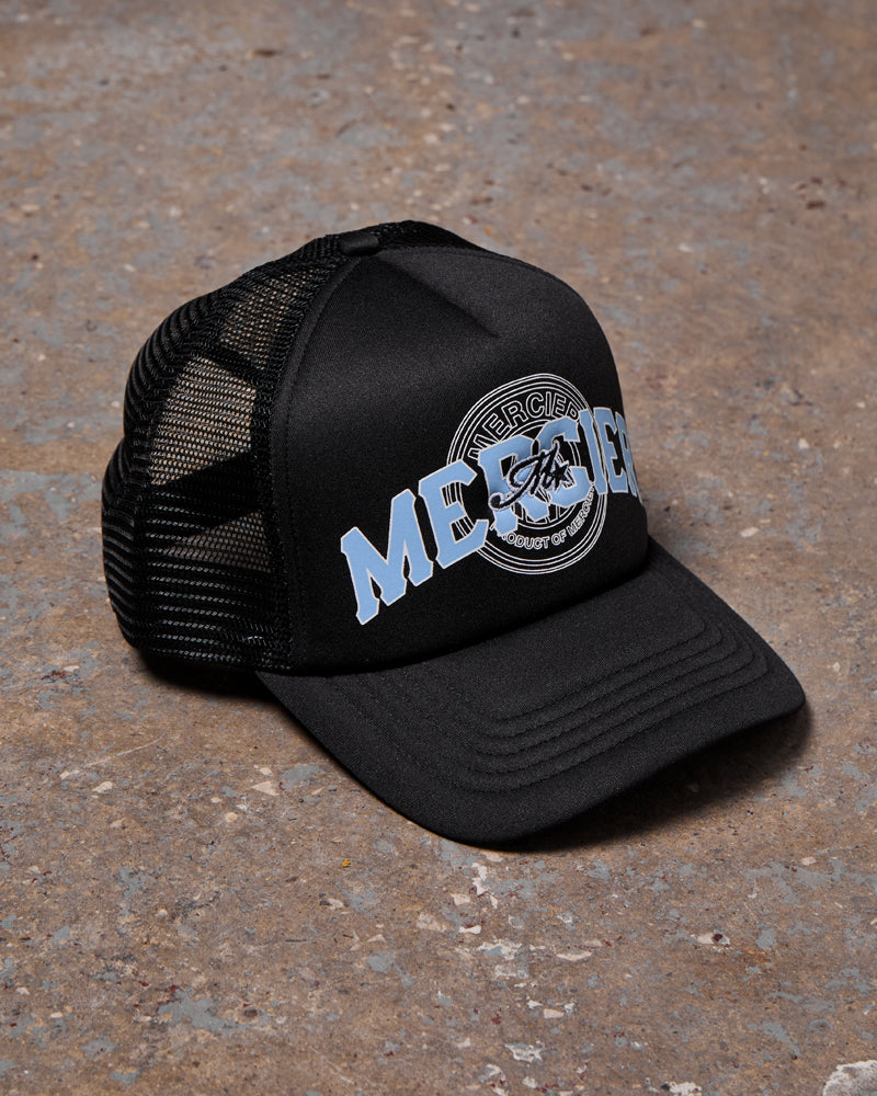 Mercier Skye crest black blue trucker cap
