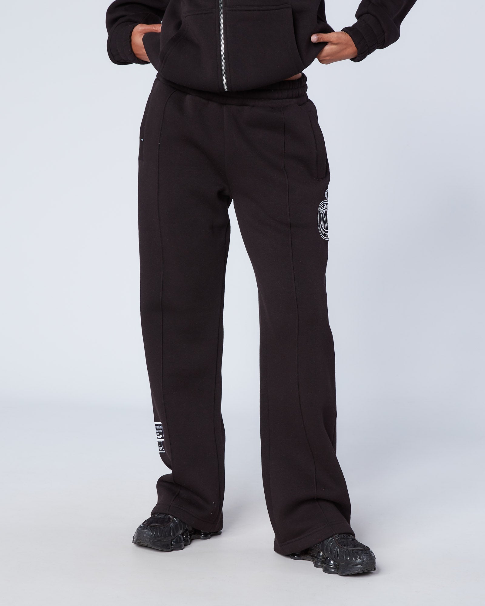 Mercier Women's Black Mono Badge Balloon Joggers