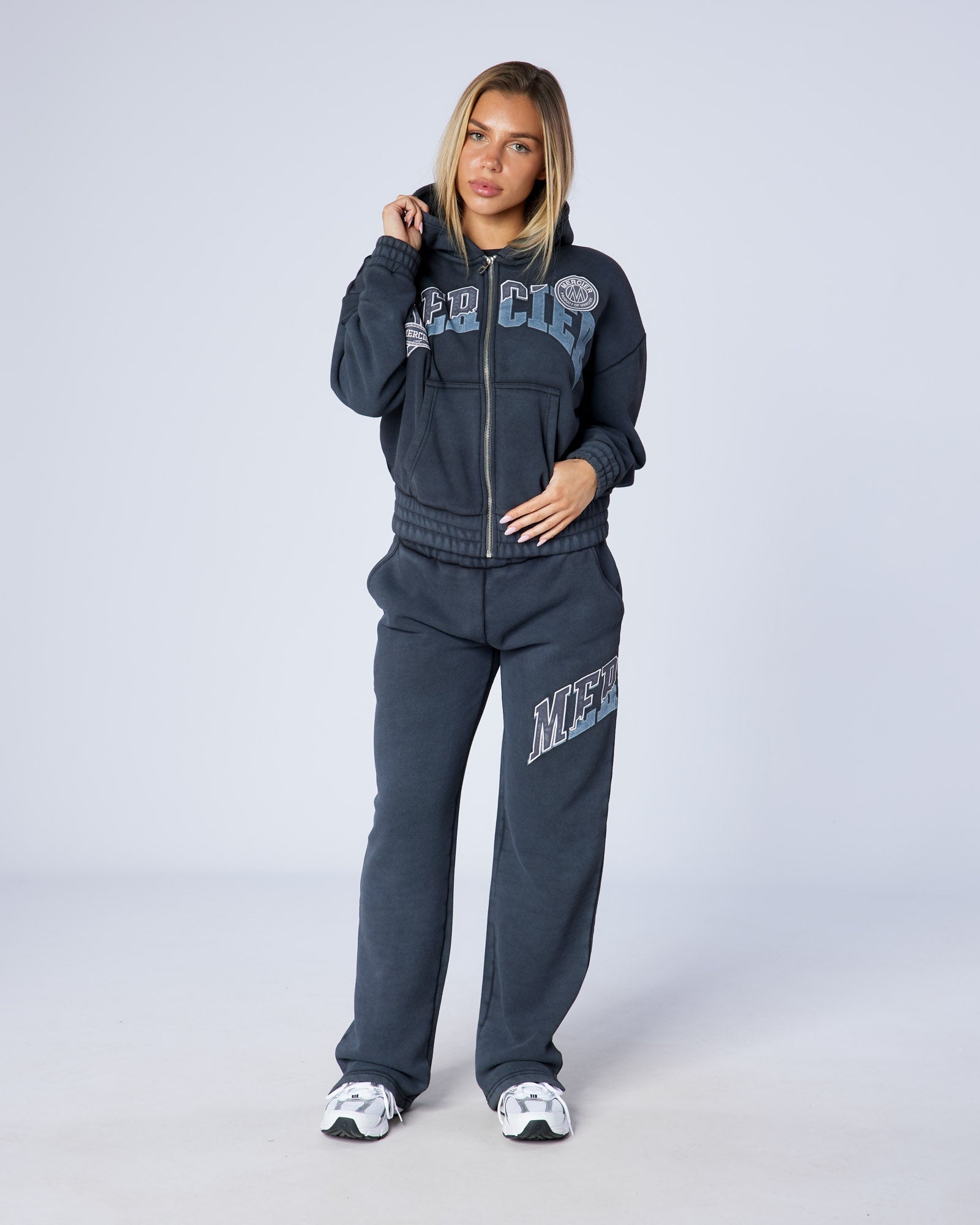 Mercier Women's Charcoal Shatter Hood