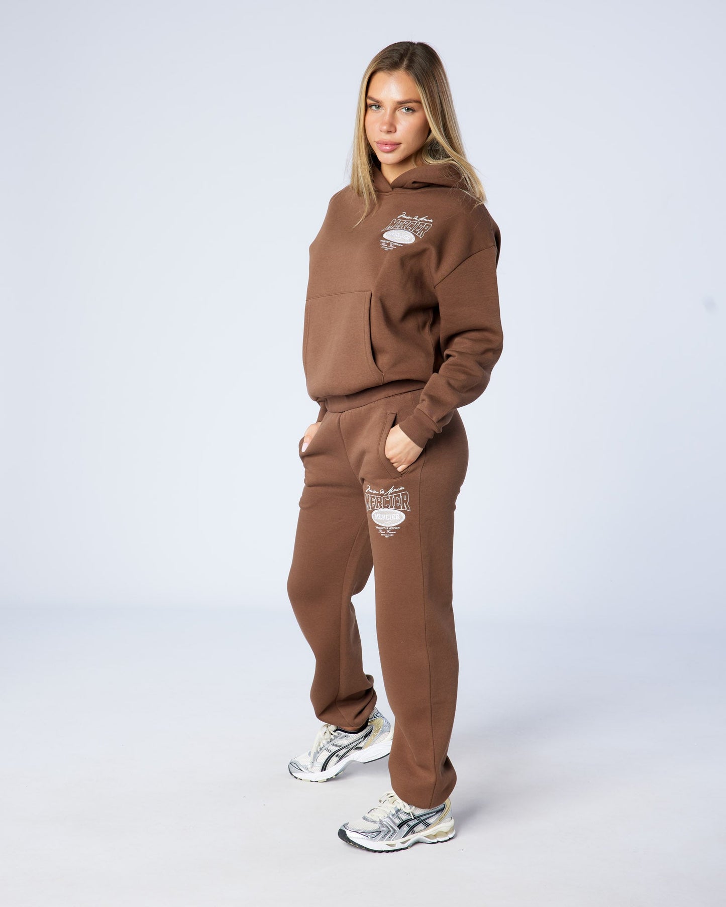 Mercier Women's Chocolate Multi Tour Joggers