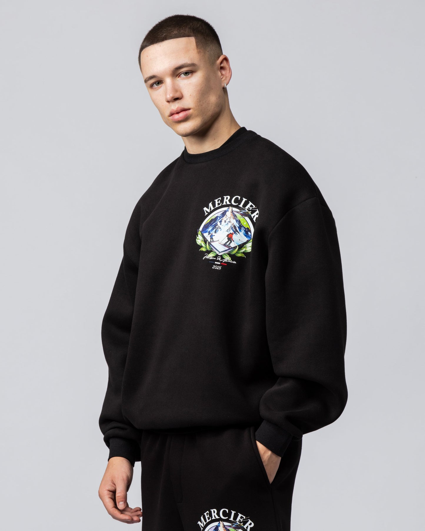 Mercier black ski crewneck sweatshirt