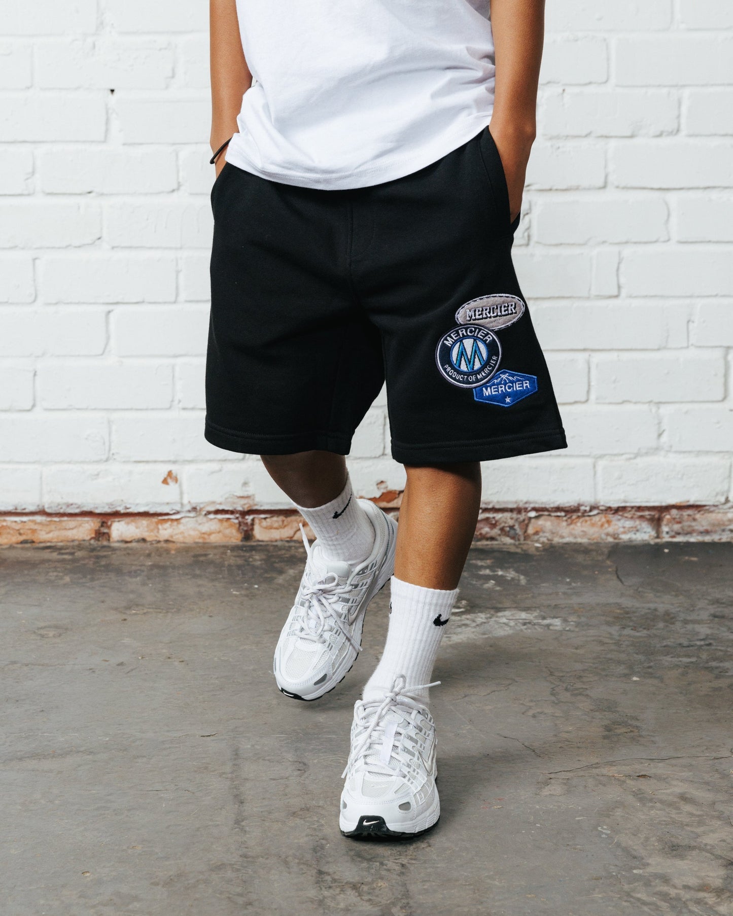 Mercier junior black OG badge shorts